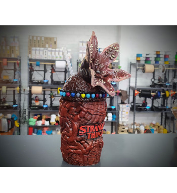 STRANGER THINGS MILKSHAKE